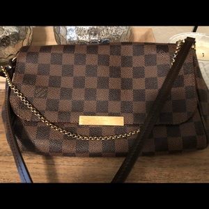 Louis Vuitton Cross Body- MM